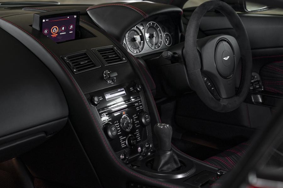 Торпедо Aston Martin V12 Zagato 2012 года  (UK) (фото 8 из 11)